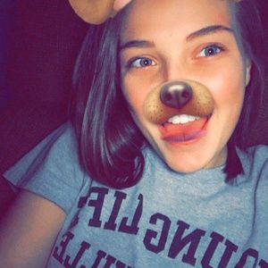 Meet your Posher, Abby